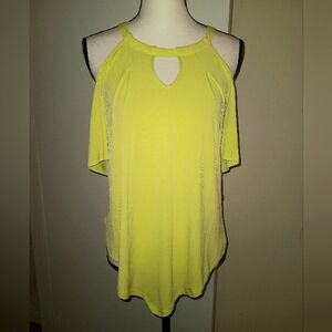 NWT Torrid Lime Green Women's Cold Shoulder Top